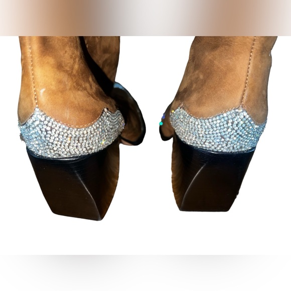 Schutz Embellished Bling Western Boot. Preowned. Woman’s Size 8 - Picture 2 of 8